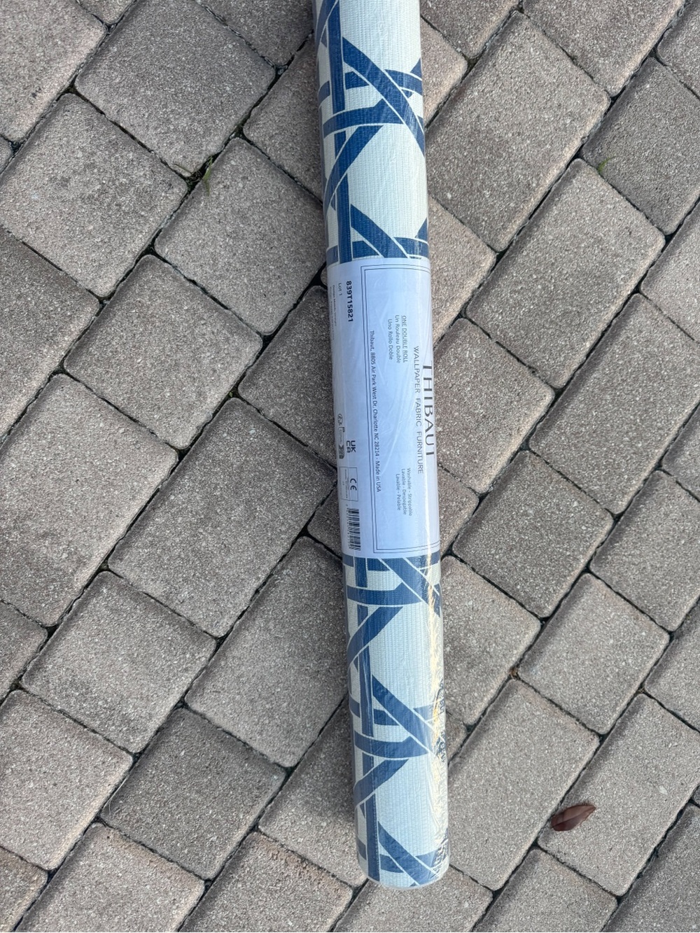NWT THIBAUT Vinyl Wallpaper T15821 Canary Trellis Blue 1 Double Roll Non Woven